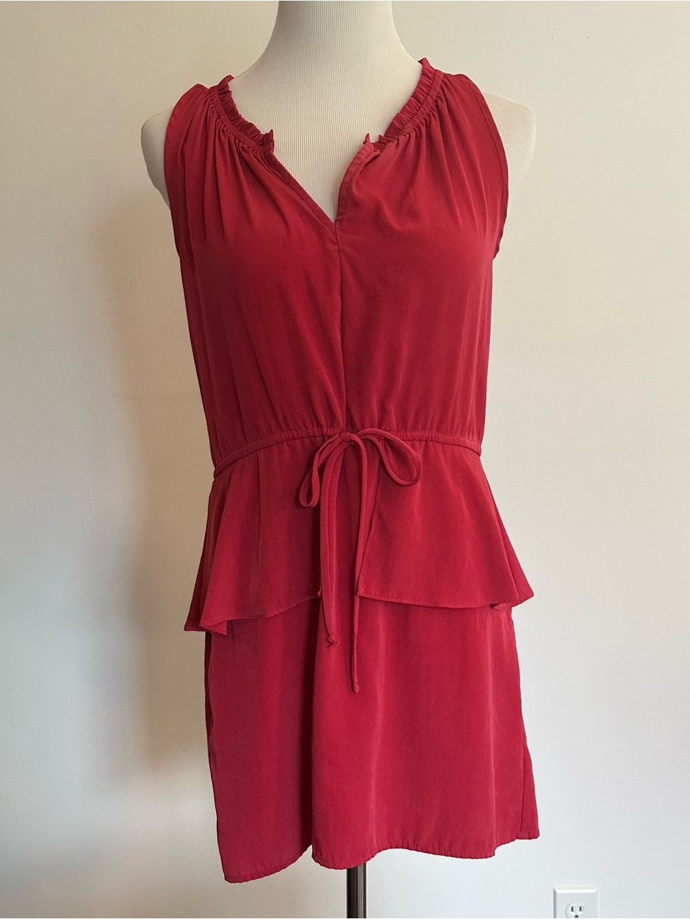 GLAM Sleeveless Tie-Waist Dress